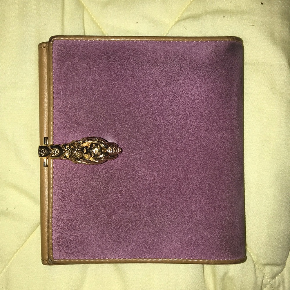 VELVET GUCCI WALLET